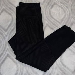 Leggings with mesh bottoms